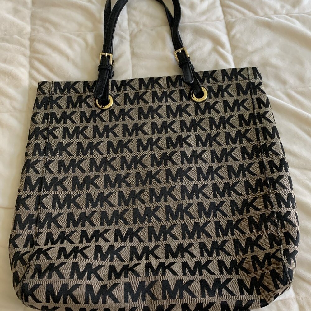 Michael Kors Monogram Large Tote Bag